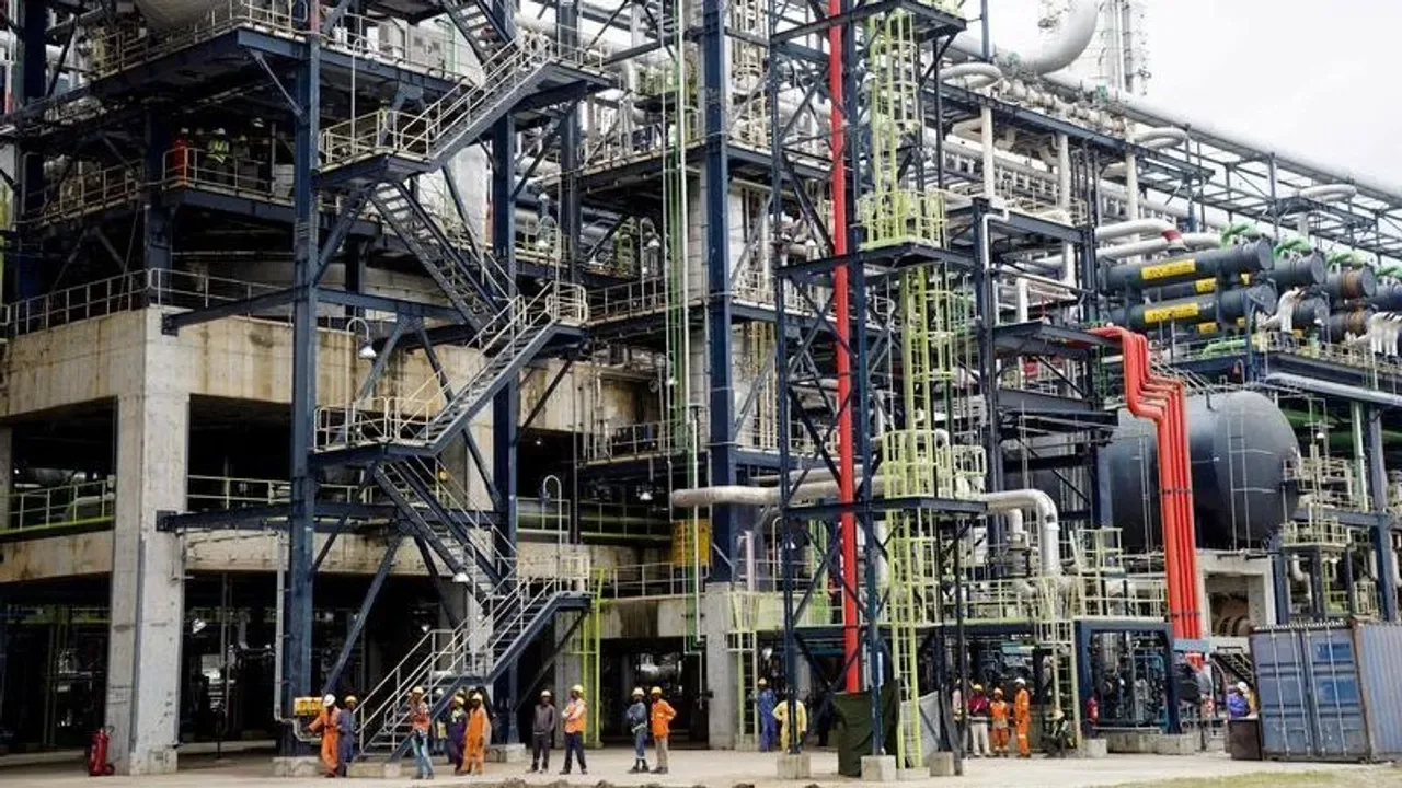 Dangote Ya Ƙara Yawan Man Fetur Da Matatarsa Ke Tacewa A Rana