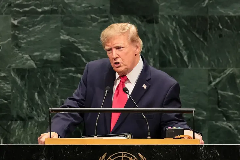 Trump ya yi gargaɗin cewa Iran na fuskantar zaɓi tsakanin yarjejeniya da Amurka ko kuma rushewar gwamnatin ƙasar