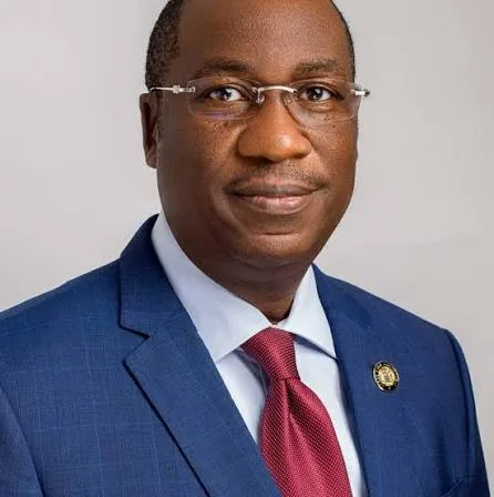 Mataimakin gwamnan jihar Lagos, Obafemi Hamzat, ya lashe zaɓen fidda gwani na APC