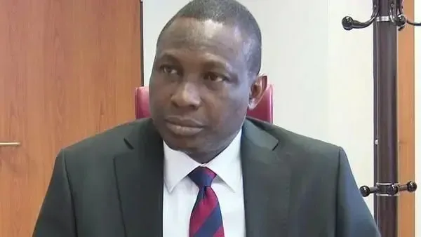 EFCC ta yi alkawarin lada har kashi 5% ga masu tona asirin dukiyar Najeriya